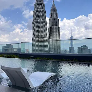 Star Serviced Klcc Отель