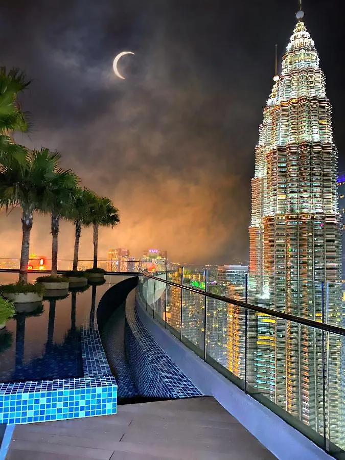 Hotel Sky Suites Klcc By Like Home Kuala Lumpur