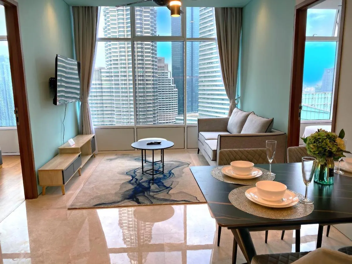 Sky Suites Klcc By Like Home Kuala Lumpur 5*,