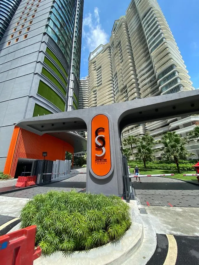 Sky Suites Klcc By Like Home Kuala Lumpur 5*,
